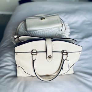 Coach purse hand bag authentic coach bag❤️